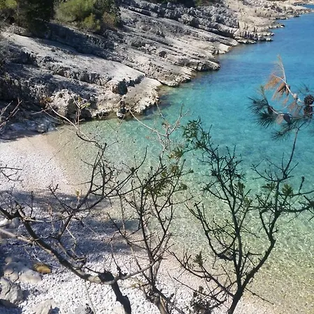 بيت ضيافة Adriatic Queen Gdinj