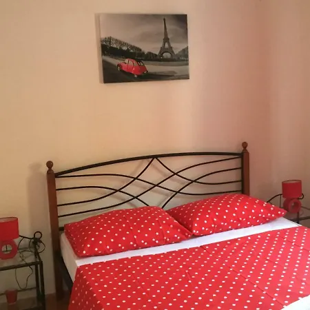 Adriatic Queen Gostinjska kuća